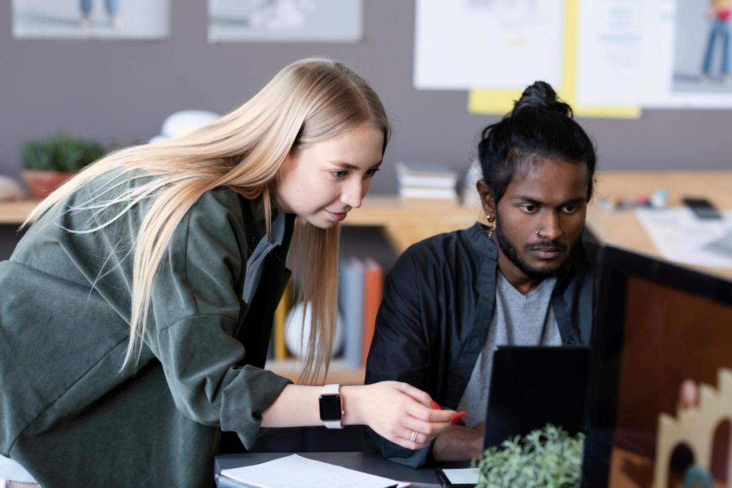 Ambiente de estudo colaborativo internacional